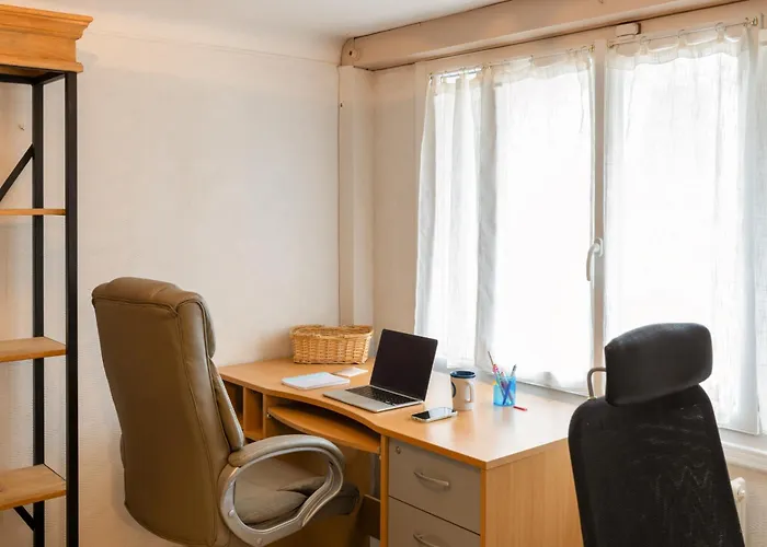 Maison Spacieuse & Calme A 9 Min De La Cite